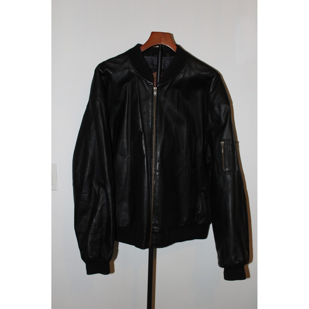 VTG Weekends Genuine Leather Bomber Jacket Black Quilted Lined Men's Size Large‎